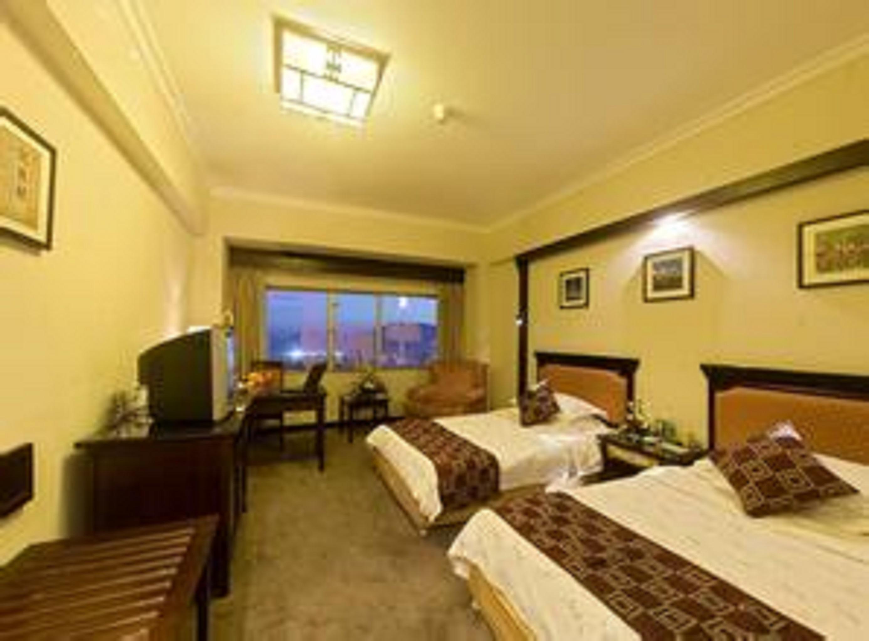 นิว อีร่า โฮเต็ล Hotel คุนหมิง ภายนอก รูปภาพ